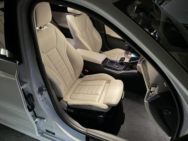 BMW 320 d xDrive slo 1. lastnik